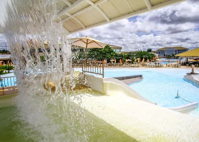 Lacqua Diroma Hotel Com Parque Aquatico 24 Horas